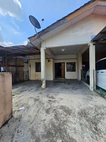 1-storey Terraced House For Sale in Banting,SGR