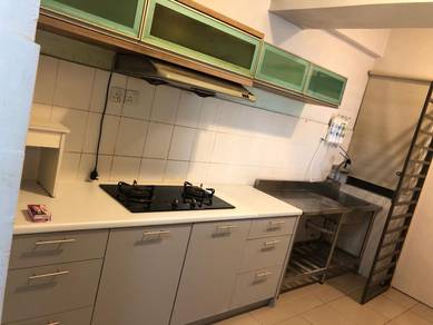 Service Residence For Rent in D Alamanda