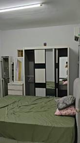 Apartment For Rent in Pelangi Court