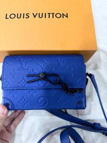 Bag  Louis Vuitton Soft Trunk Wallet Monogram Empr