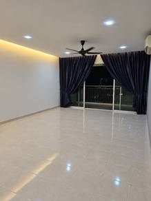 Condominium For Sale in Riana Green East