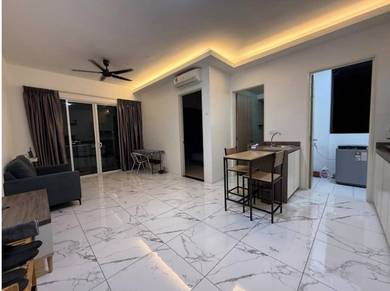Condominium For Rent in Quay West Residence