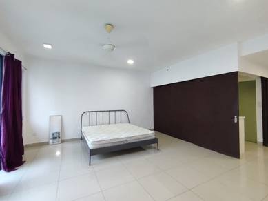 Service Residence For Rent in Trefoil