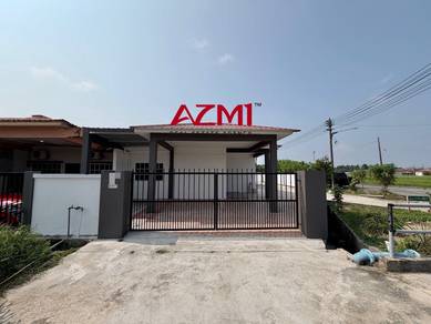 Terraced House For Sale in Miri,SWK