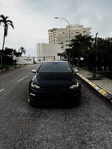 Volkswagen Golf R in Bangsar, KUL