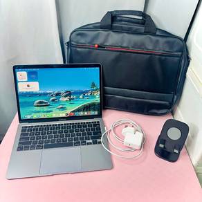 macbook air m1 8/256 gb 89 battery 1week warranty