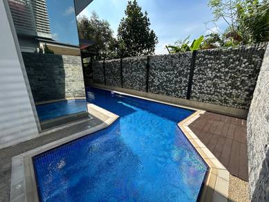 Semi-Detached House For Sale in Bukit Jelutong,SGR