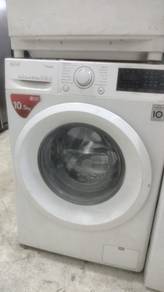 LG 10,5 kg washer and dryer