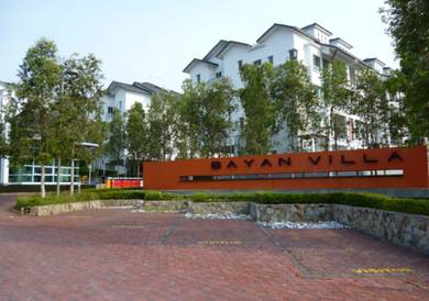 Townhouse For Sale in Seri Kembangan,SGR