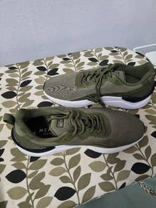kasut makenzie sportwear