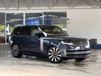 Land Rover Range Rover AUTOBIOGRAPHY P530 in Jalan Kuching, KUL