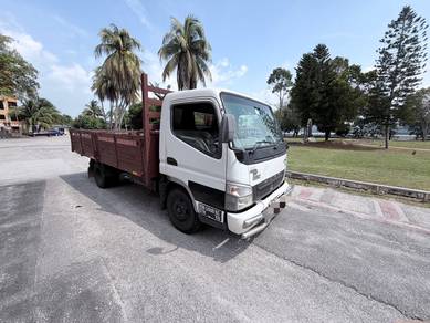 2012 Mitsubishii Canter Fuso Wooden Cargo 3.9