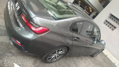 BMW 330i 30i M SPORT in Jalan Ipoh, KUL
