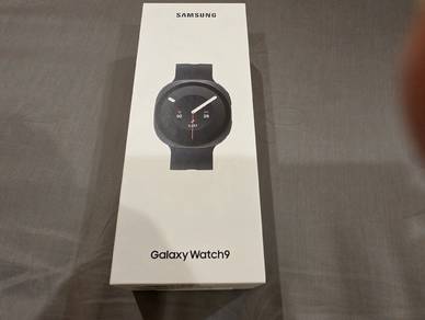 brandnew original Samsung watch 9 44mm (sealed)