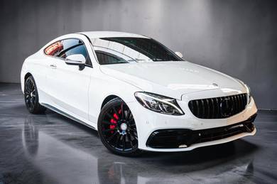 Mercedes Benz C250 250 COUPE AMG LINE (CBU) in Desa Petaling, KUL