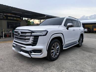 Toyota Land Cruiser ZX in Kepong, KUL