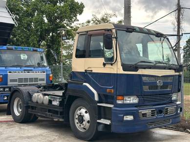 Nissan CK482B Prime Mover