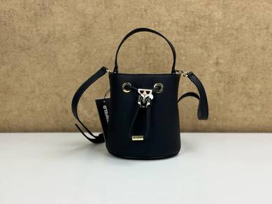 Karl Lagerfeld LH0JU7BB Maybelle Karl Bucket Bag
