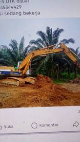 Komatsu PC200-5