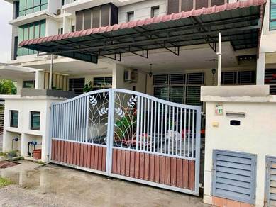2.5-storey Terraced House For Sale in Puchong,SGR