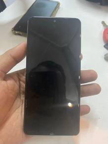 poco f4