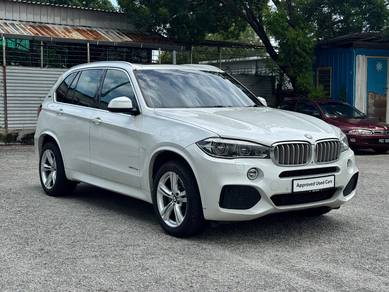 BMW X5 xDRIVE40e M SPORT (CKD) in Perai, PNG