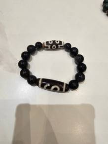 Decluttering: Authentic ancient dZi beads at 50% off.
