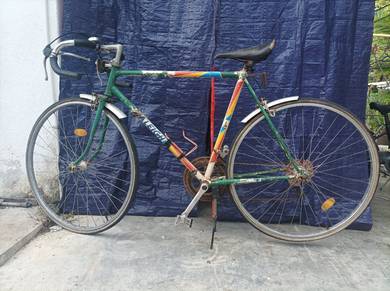 Raleigh racing bicycle original Shimano gear 1990 