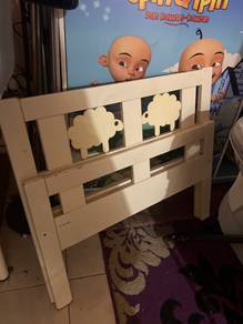 KRITTER IKEA Kids Bed