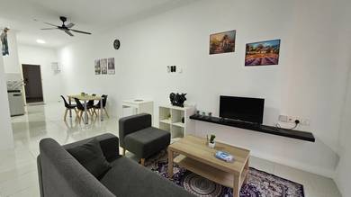 Condominium For Rent in The Anderson