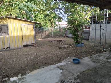 Terraced House For Sale in Rancha-Rancha,LBN