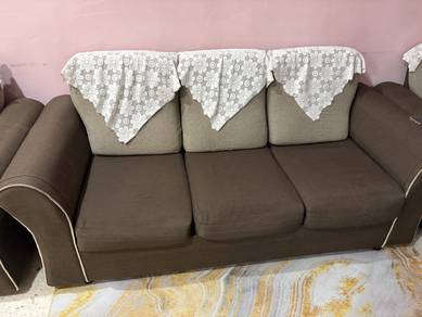 Sofa 1 2 Dan 3 Untuk Dijual