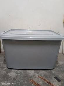 Storage box