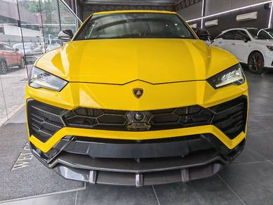 Lamborghini Urus in Old Klang Road, KUL