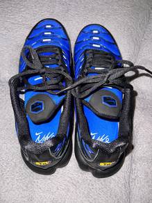 NIKE Air Max Plus