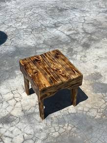 kerusi kayu mini