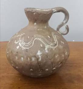 Pasu vintage handmade pottery pitcher jug