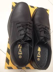 Singapore - D&D Formal Fashion Shoe - Size (10)