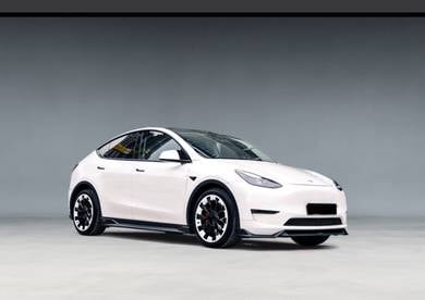 Tesla Model Y LONG RANGE in Others, SGR