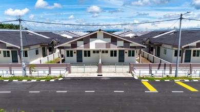 Semi-Detached House in Sitiawan,PRK