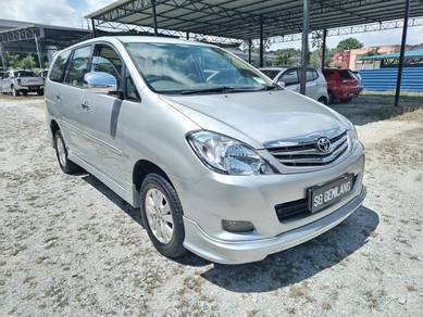 Toyota Innova G in Sri Damansara, KUL