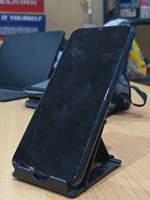 Vivo Y20 (Diguna dan skrinn pecah) 