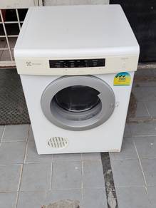 Fully automatic Electrotlux air vented dryer 7kg