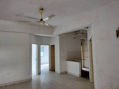 Apartment For Sale in Pangsapuri Seri Proton