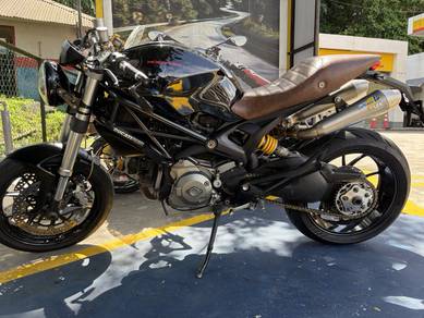 Ducati Monster 1100