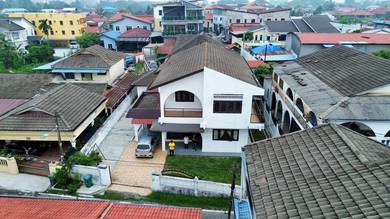 Bungalow House For Sale in Gombak,KUL