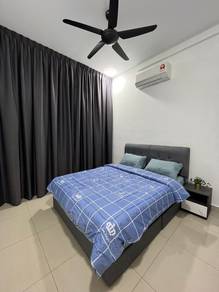 Condominium For Rent in Quay West Residence