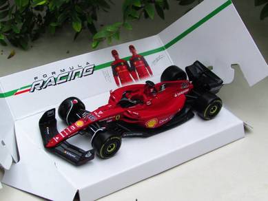 BBURAGO 1-43 Ferrari F1 Car (2022) FERRARI F1-75