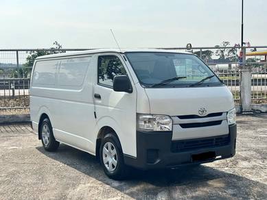 2016 Toyota Hiace