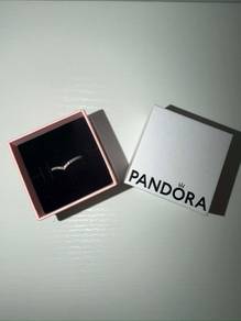 Pandora ring